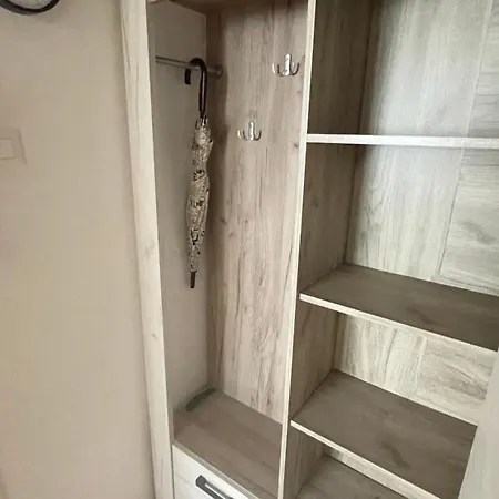 Stan Na Dan - Centar - Besplatan Parking Ni